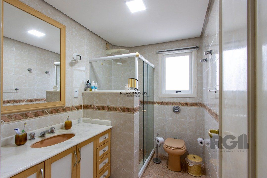 Casa para Venda - 167.4m², 4 dormitórios, sendo 2 suites, Ipanema