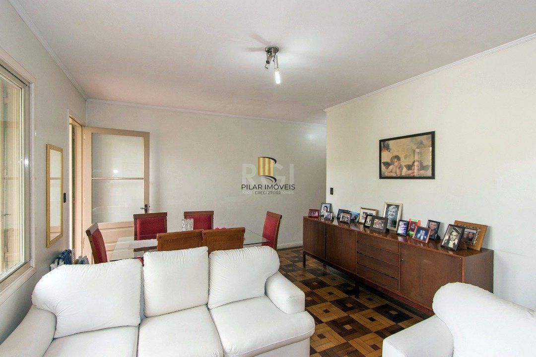 Apartamento para Venda - 132m², 3 dormitórios, 1 vaga - Glória