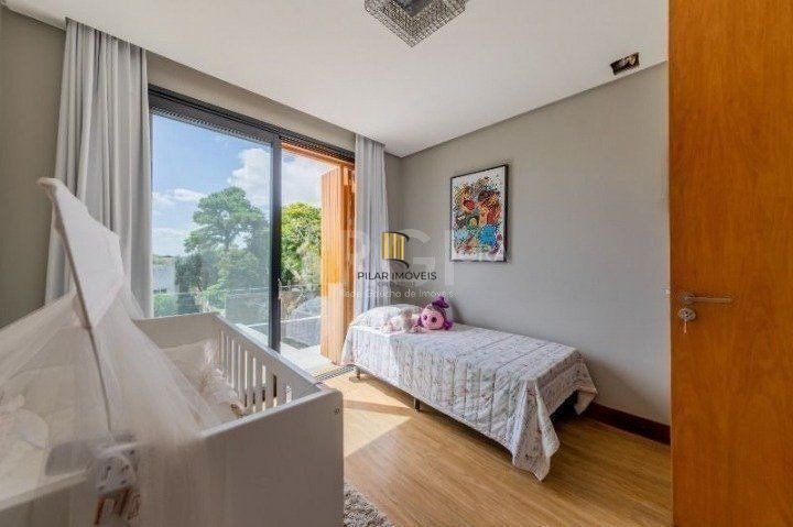 Casa para Venda - 523m², 3 dormitórios, sendo 3 suites, 4 vagas - Sétimo Céu