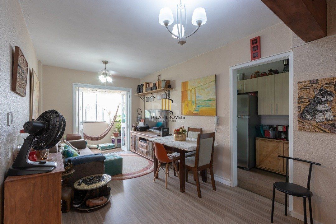 Apartamento para Venda - 67.61m², 2 dormitórios, 1 vaga - Nonoai