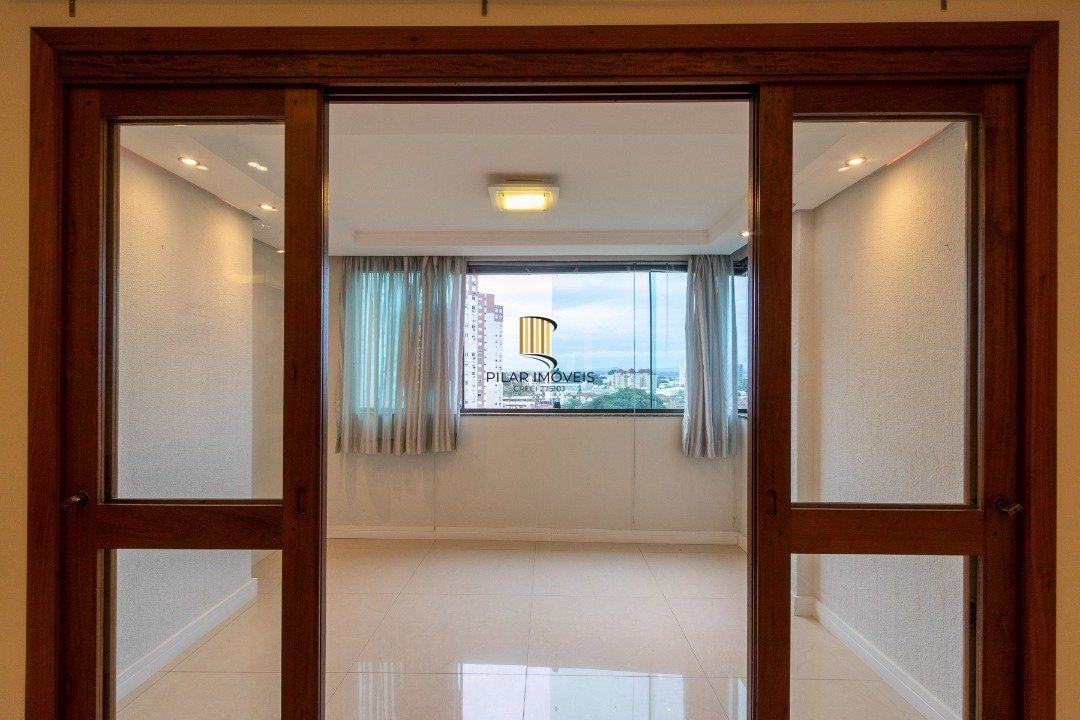 Cobertura para Venda - 247.08m², 3 dormitórios, sendo 1 suites, 2 vagas - Vila Ipiranga