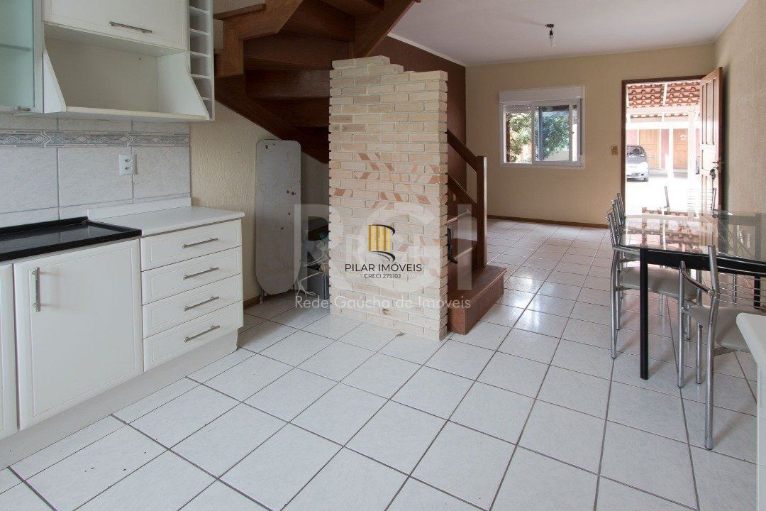 Casa Condominio para Venda - 92.32m², 3 dormitórios, sendo 1 suites, 2 vagas - Cristal