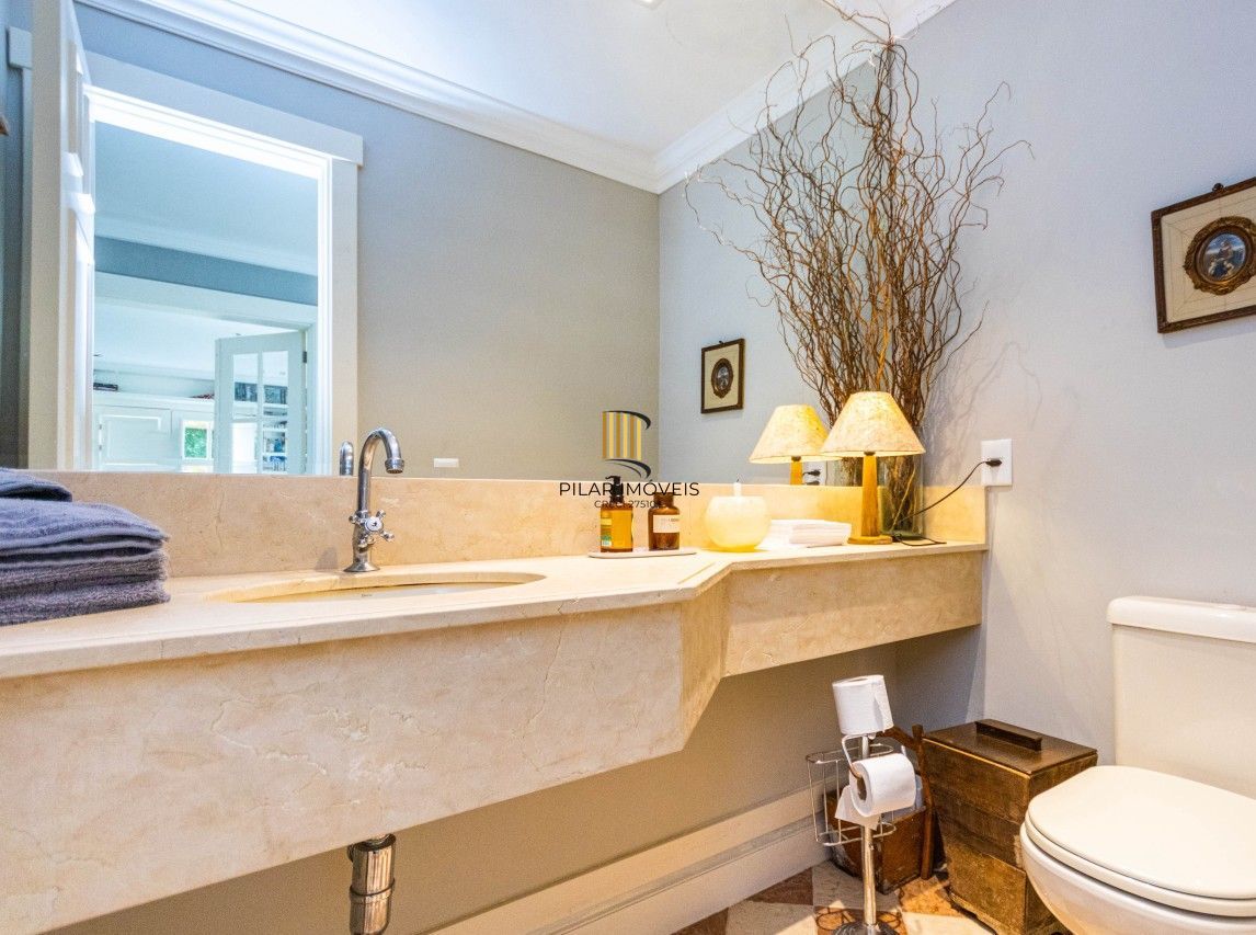 Casa de Condomínio 3 dormitórios no bairro Terraville