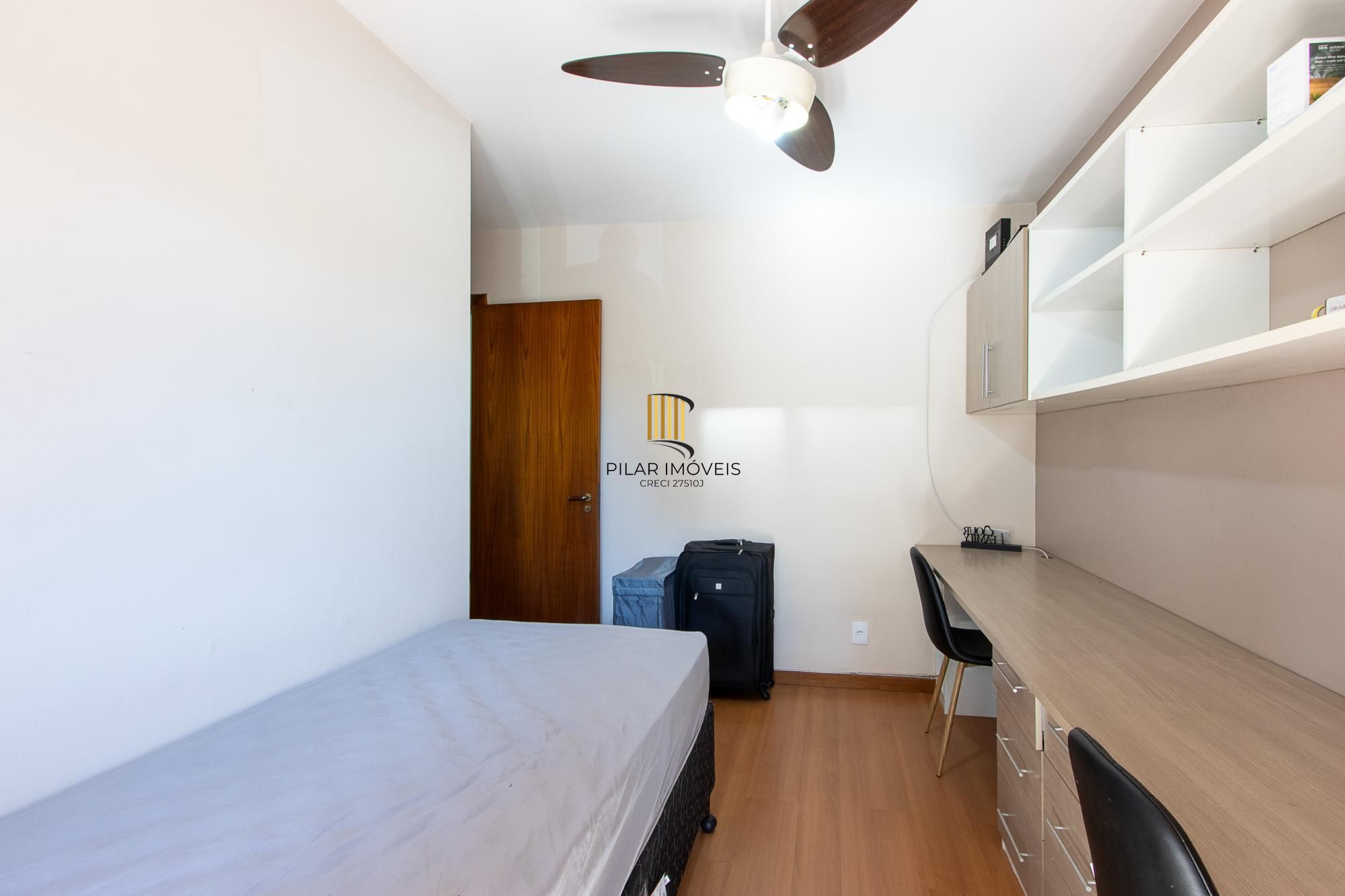 Casa de Condomínio 3 dormitórios no bairro Tristeza