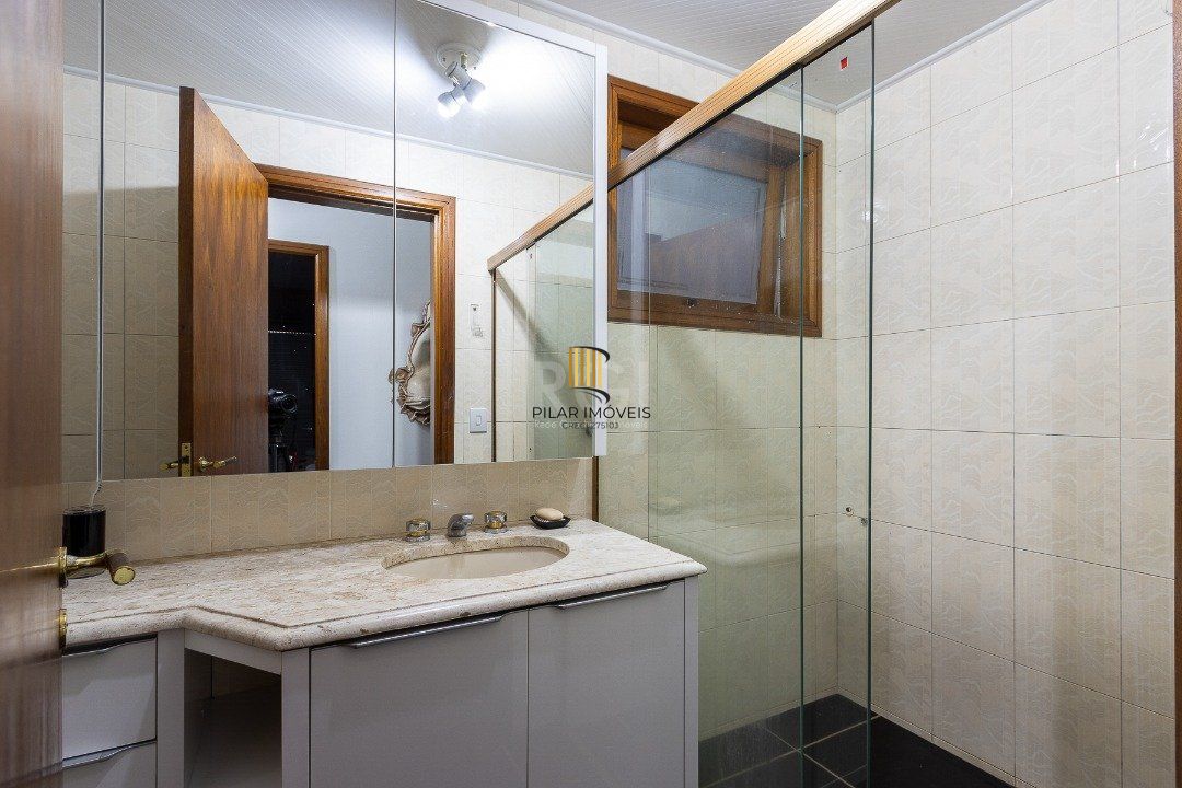 Apartamento para Venda - 153m², 3 dormitórios, sendo 1 suites, 2 vagas - Atlântida