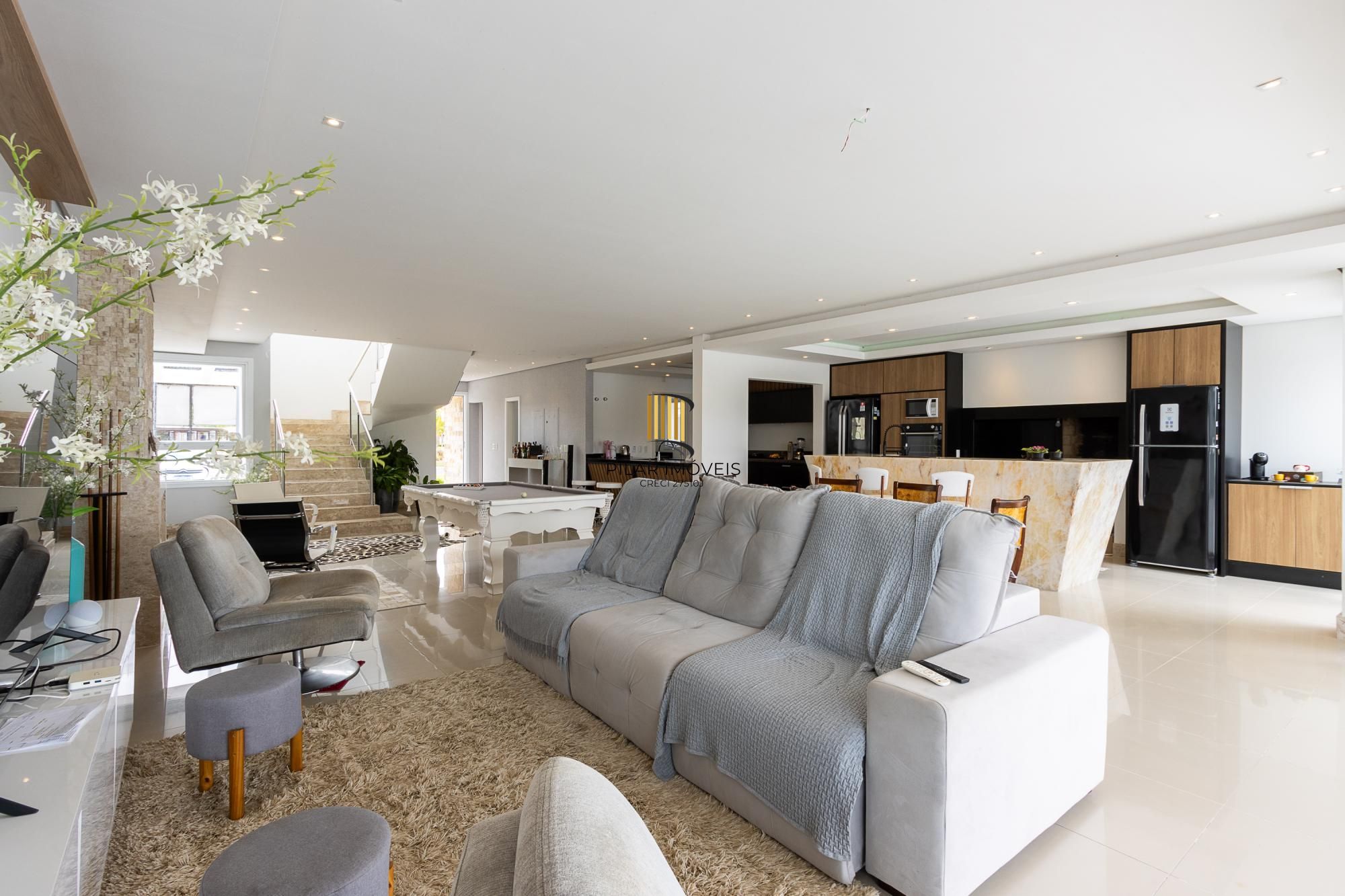 Excelente Casa à Venda no Condomínio Terra Ville