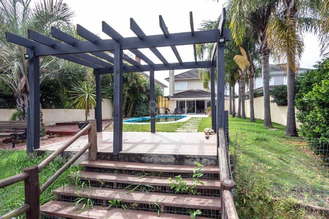 Casa de Condomínio 4 dormitórios no bairro Belém Novo