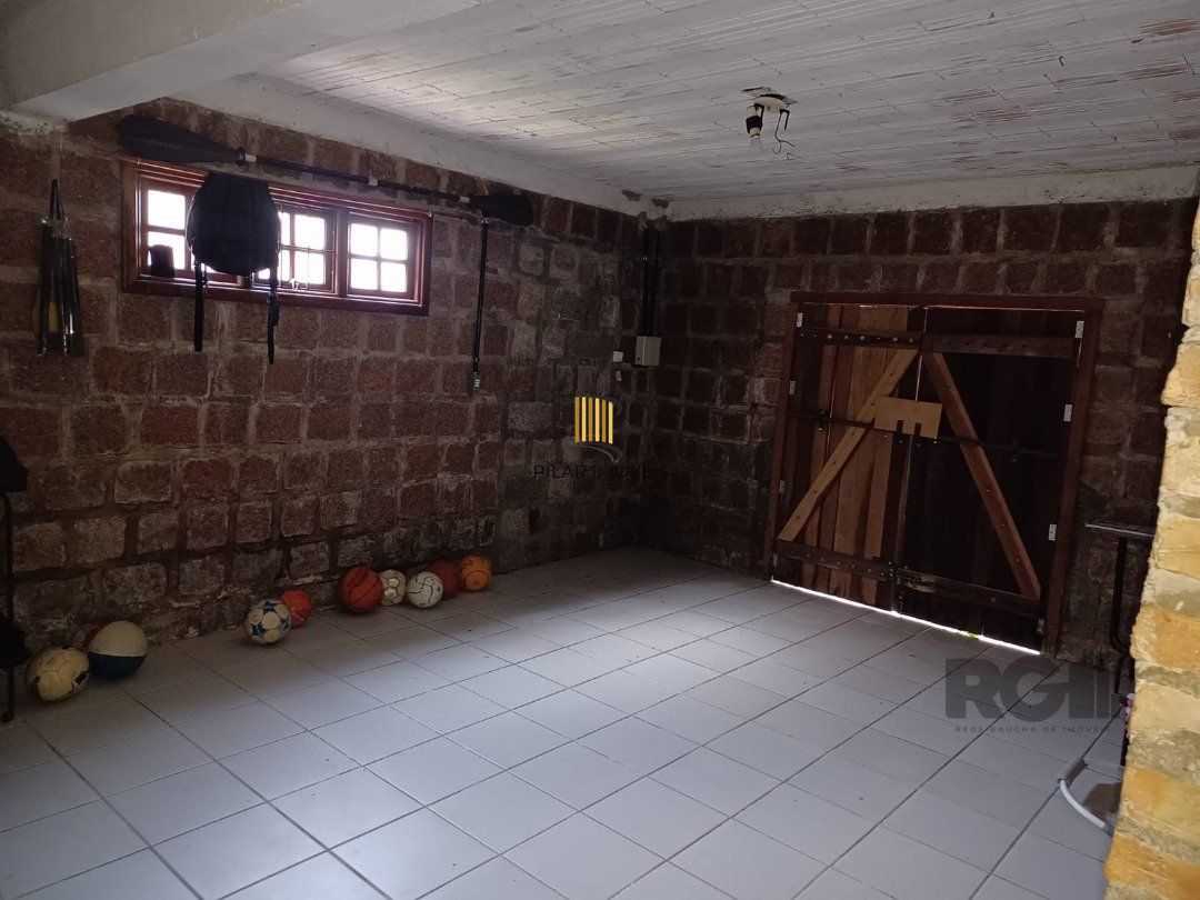 Casa 3 dormitórios no bairro Vila Nova
