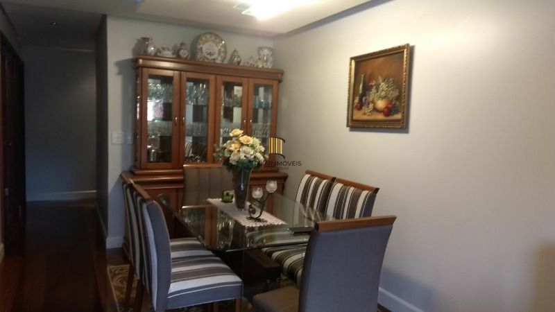 Apartamento para Venda - 203.98m², 3 dormitórios, sendo 1 suites, 3 vagas - Ipanema
