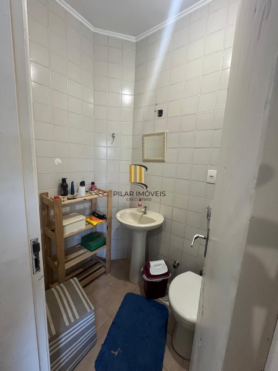 **Cobertura com 2 Quartos e Churrasqueira na Glória, Porto Alegre - Oportunidade Única!**