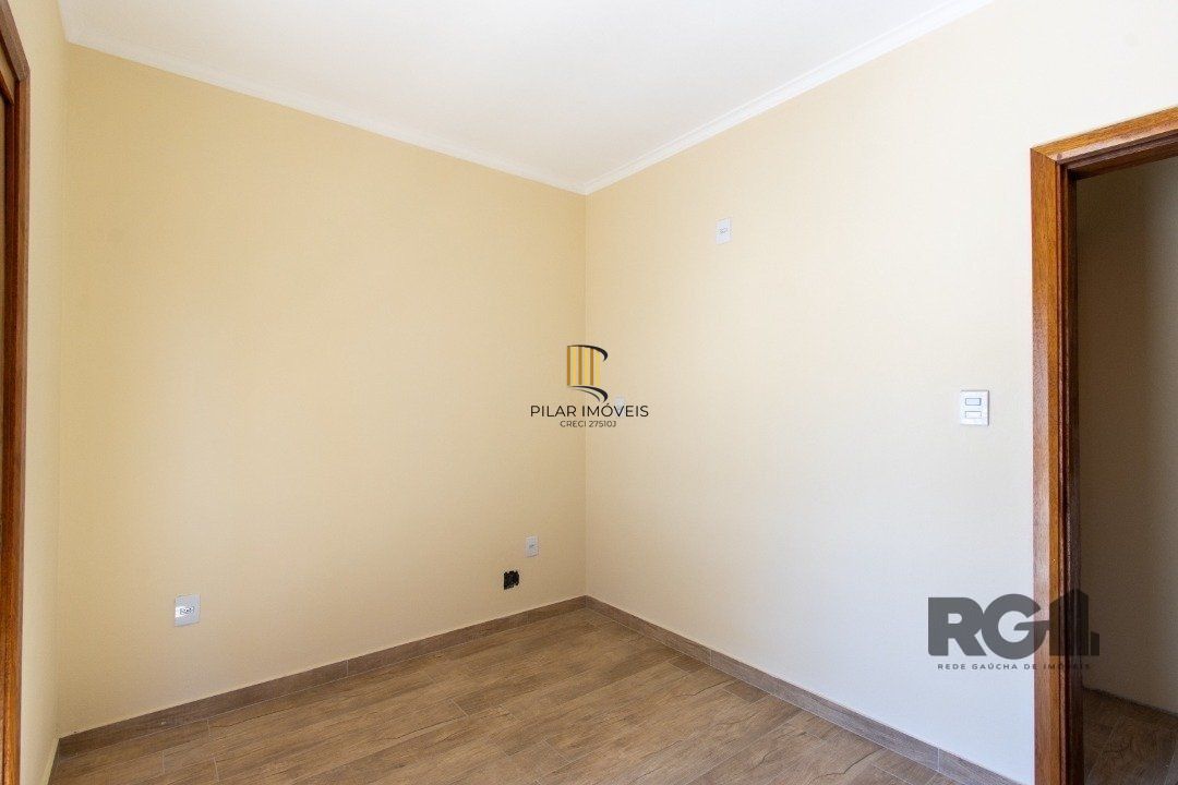 Casa de Condomínio 2 dormitórios no bairro Cascata