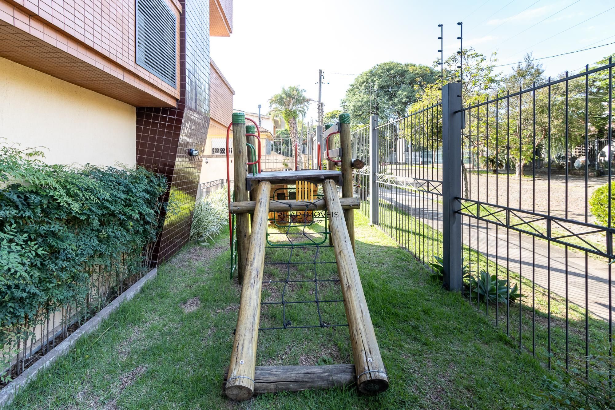 Apartamento 3 dormitórios no bairro Cristal