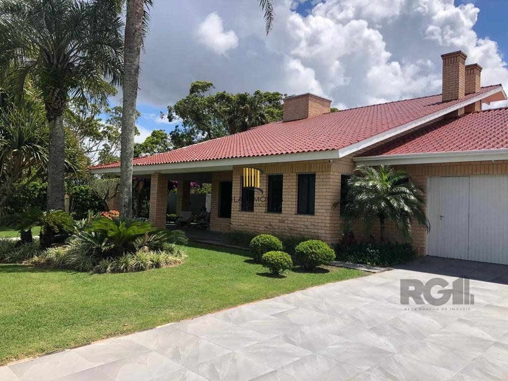 Casa 4 dormitórios no bairro Centro - Pilar Imóveis