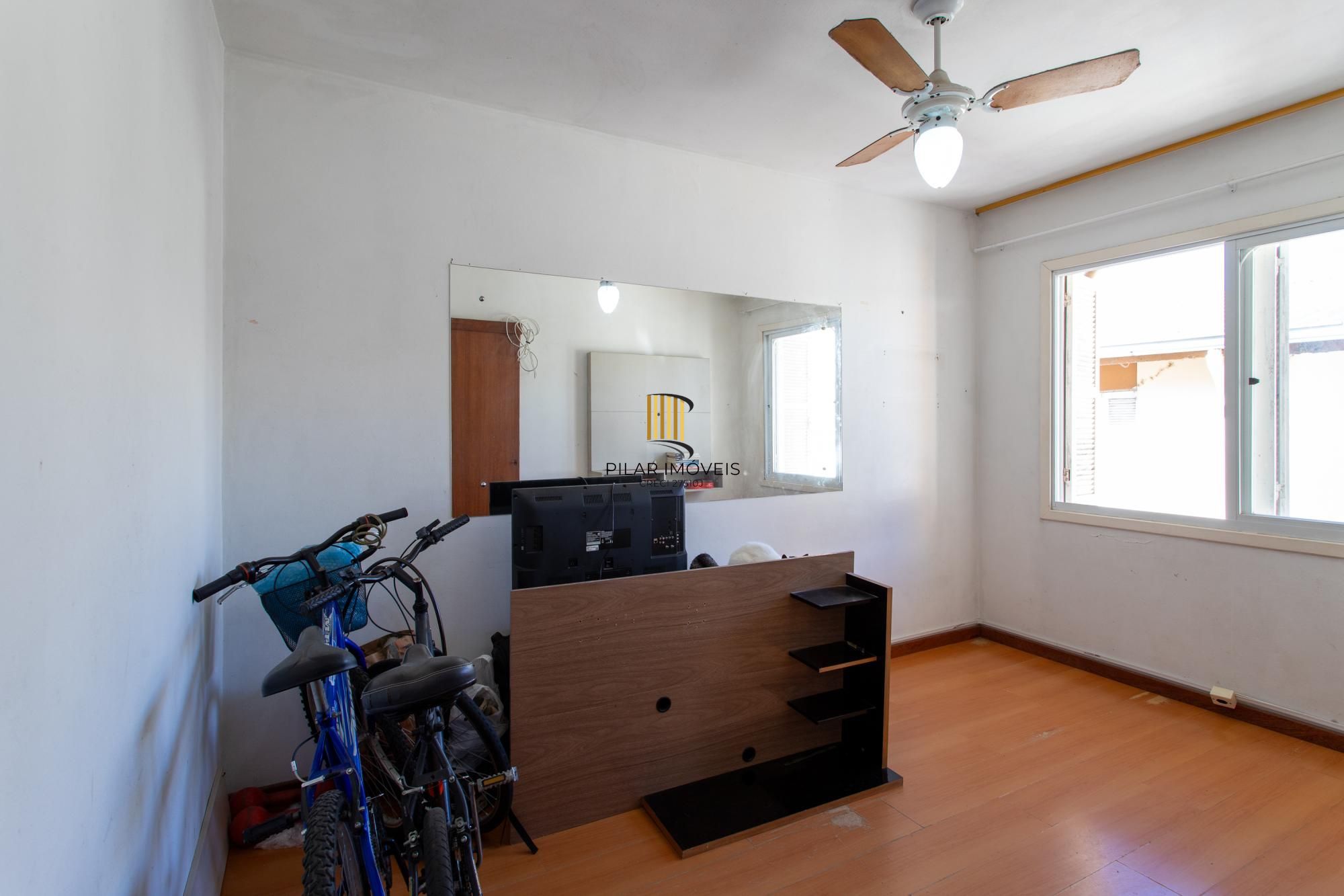 Apartamento 02 dormitórios I bairro Cristal