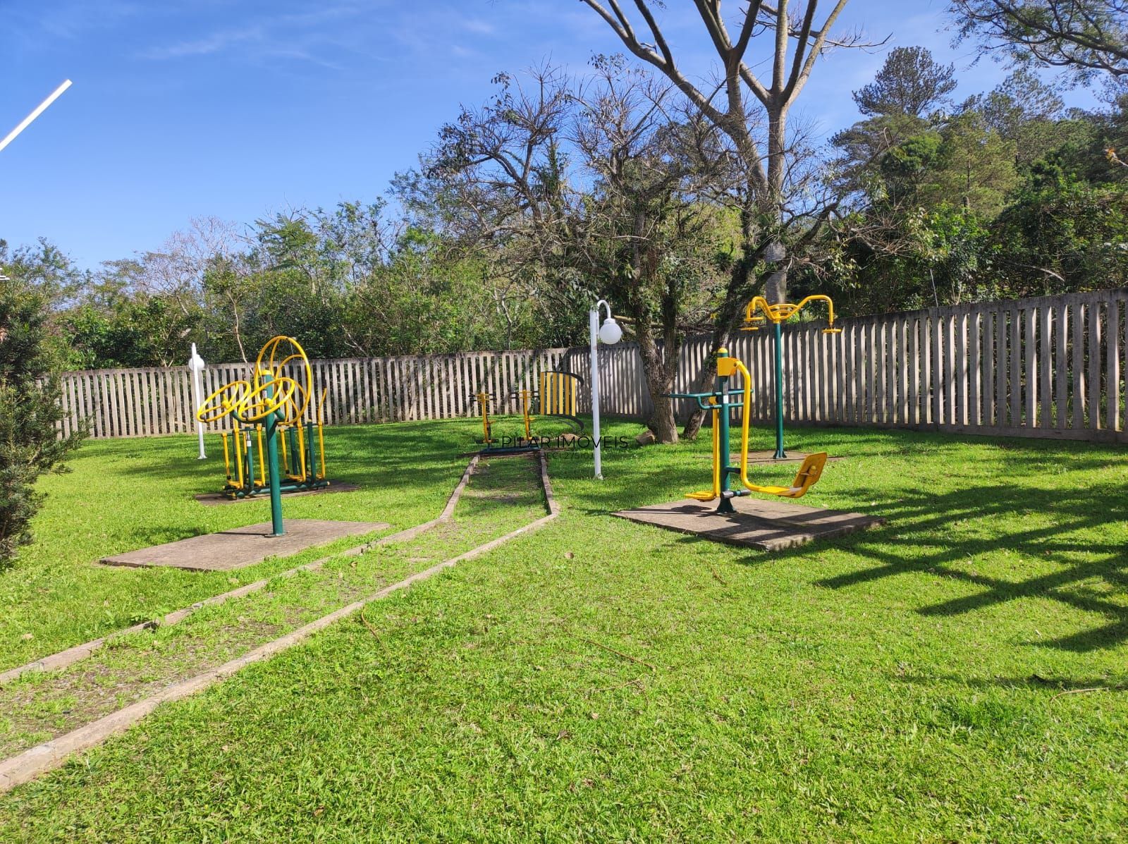 Terreno plano em Viamão.