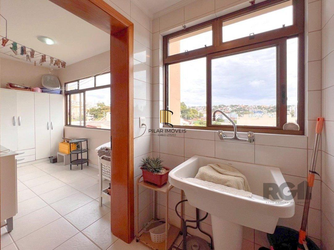 Amplo apartamento à venda com 168m² privativos