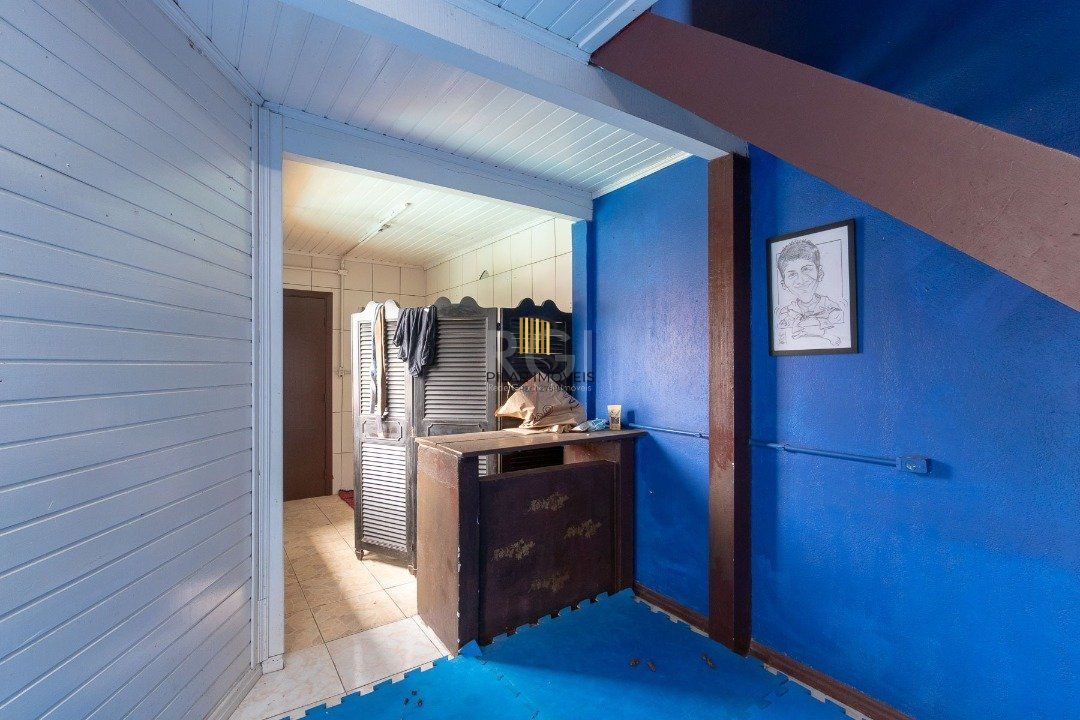 Casa para Venda - 380m², 3 dormitórios, sendo 1 suites, 3 vagas - Tristeza