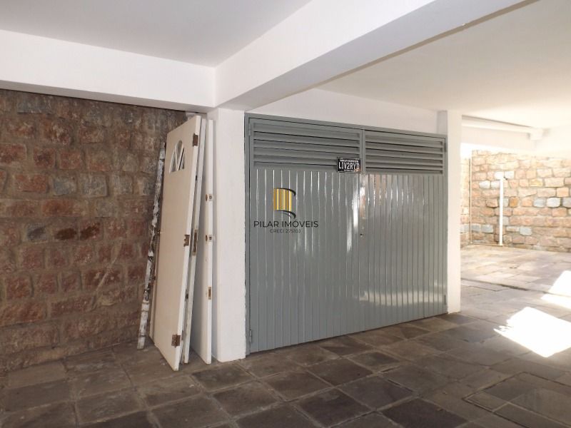Casa Condominio para Venda - 350m², 4 dormitórios, sendo 1 suites, 2 vagas - Santa Tereza