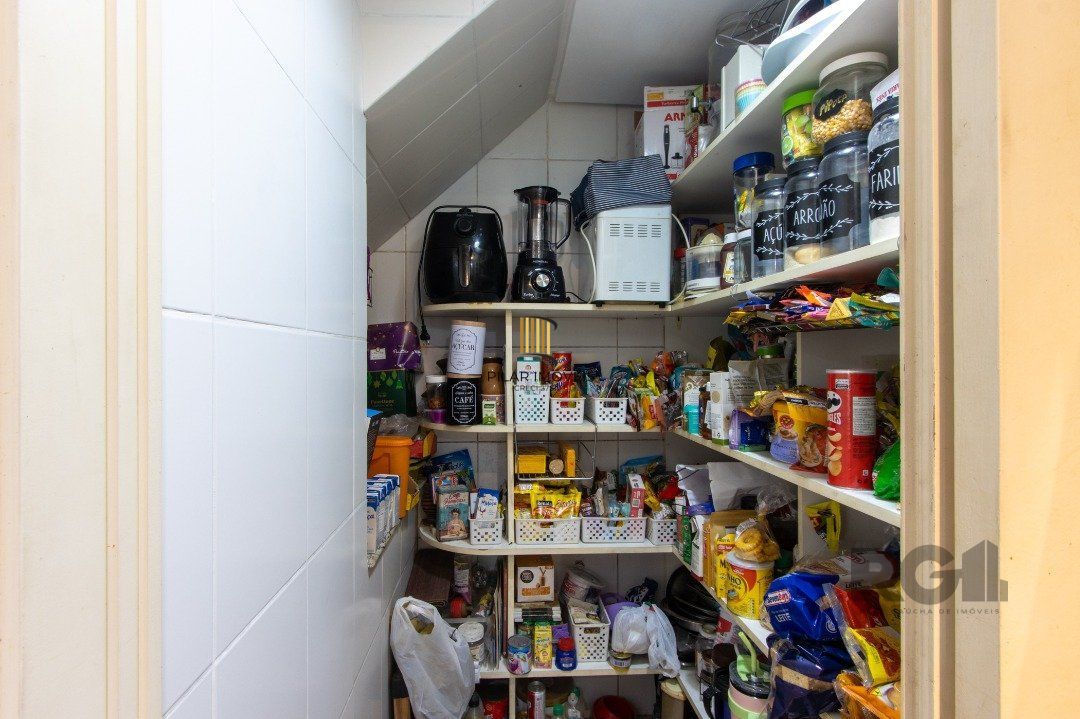 Casa 3 dormitórios no bairro Medianeira