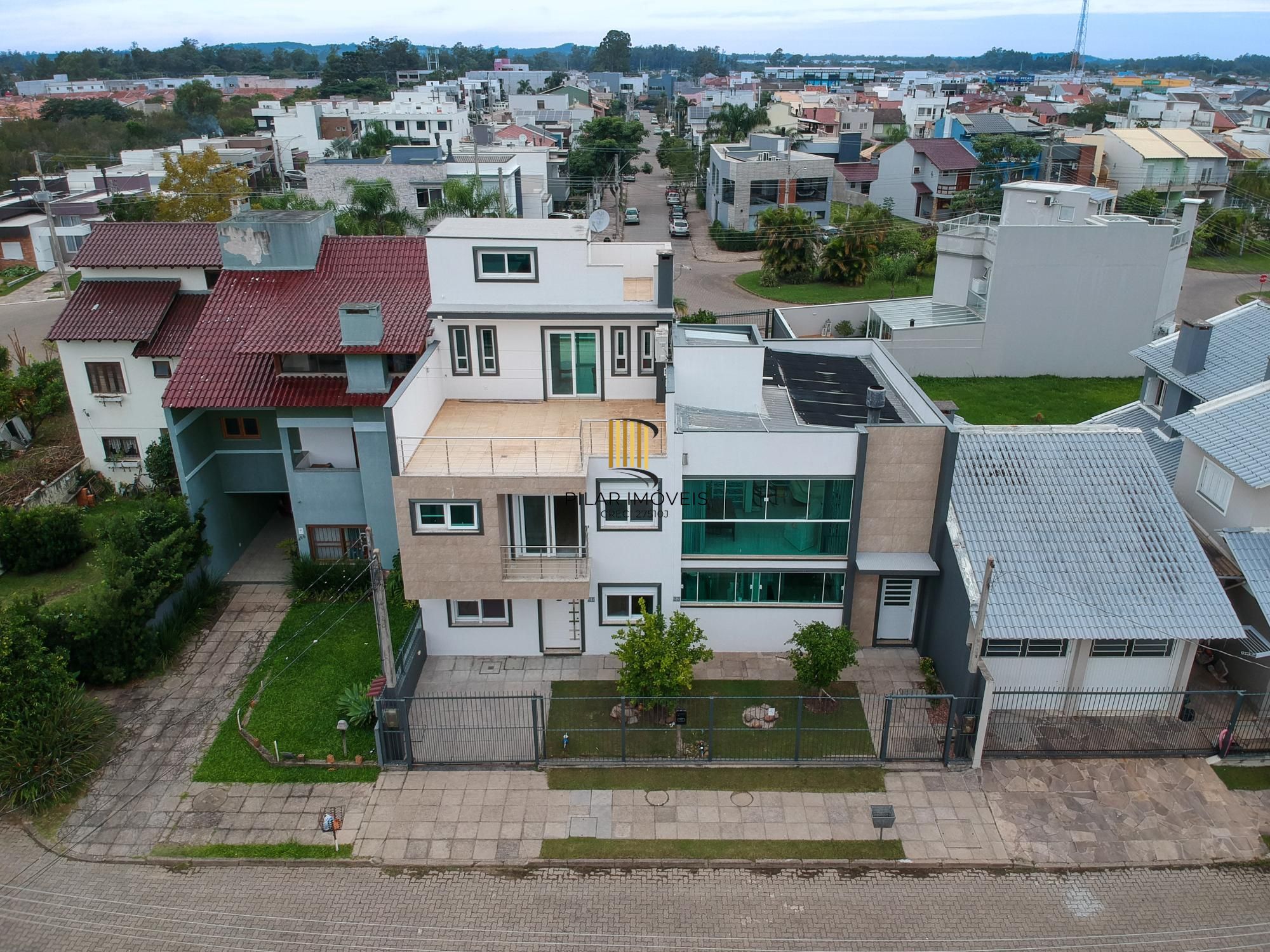 Casa no Lagos de Nova Ipanema com Elevador
