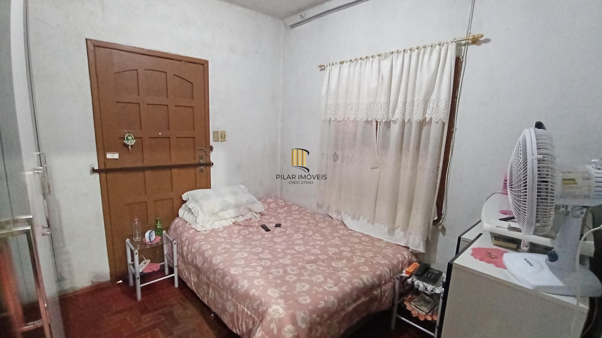 Terreno com 750m² na Av. Otto Niemeyer, bairro Camaquã