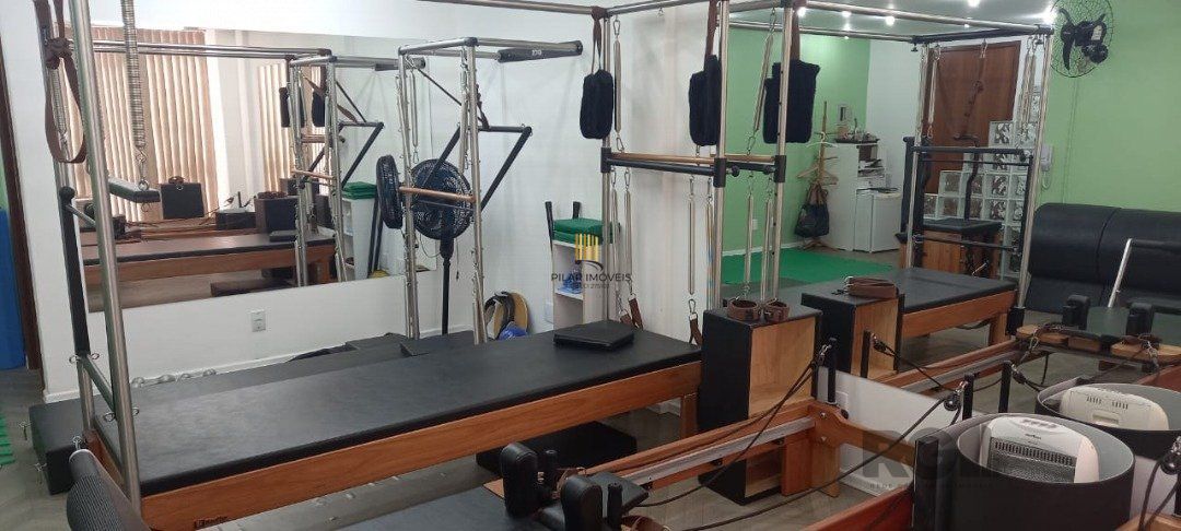 sala com 35,60 m²  de área privativa no edifício Erico Veríssimo Center