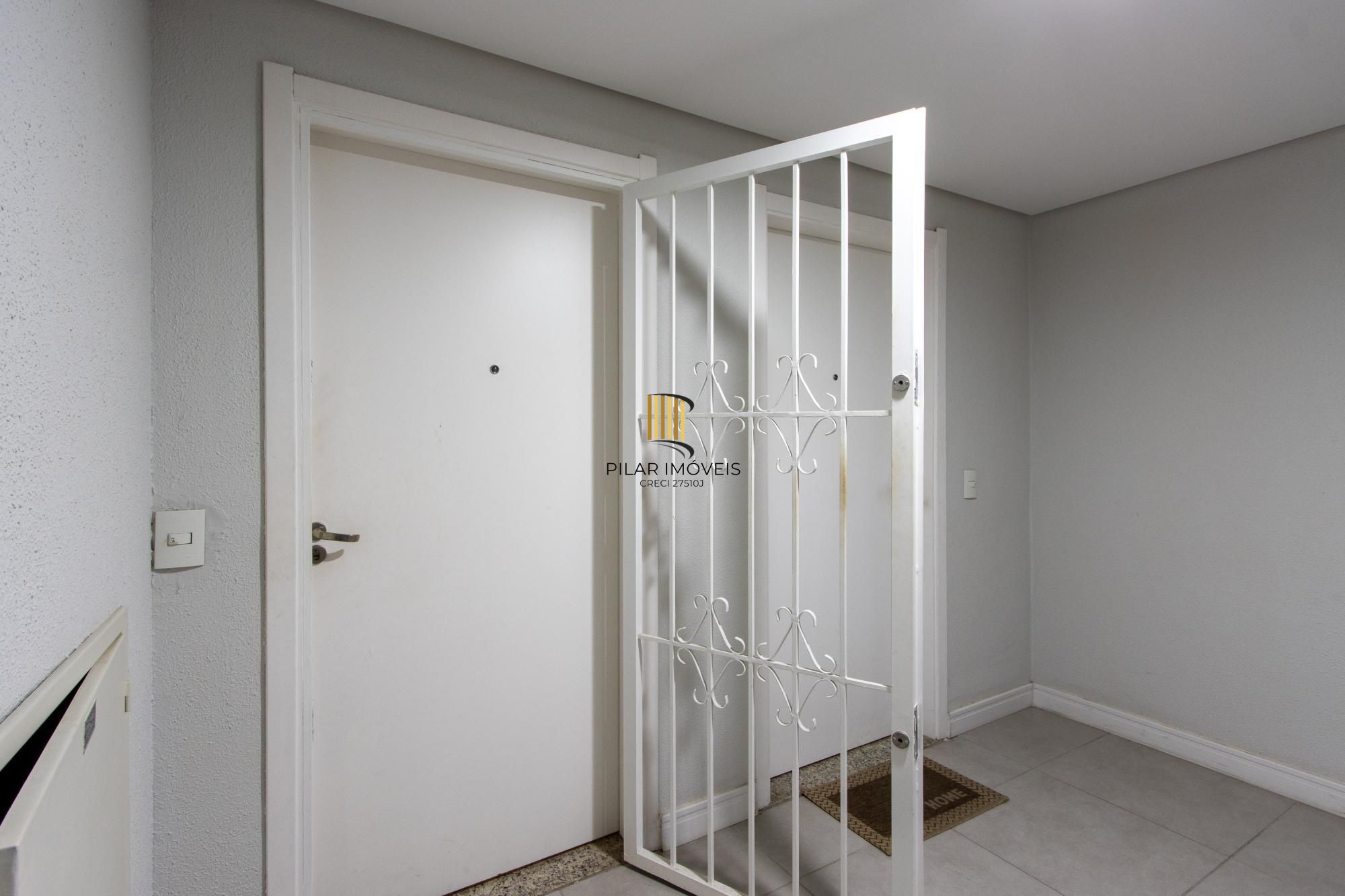 Apartamento 2 dormitórios no bairro Cristal