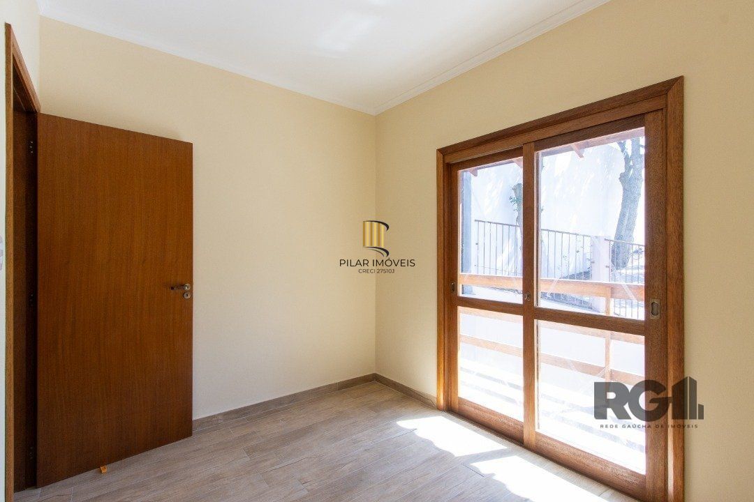 Casa de Condomínio 2 dormitórios no bairro Cascata