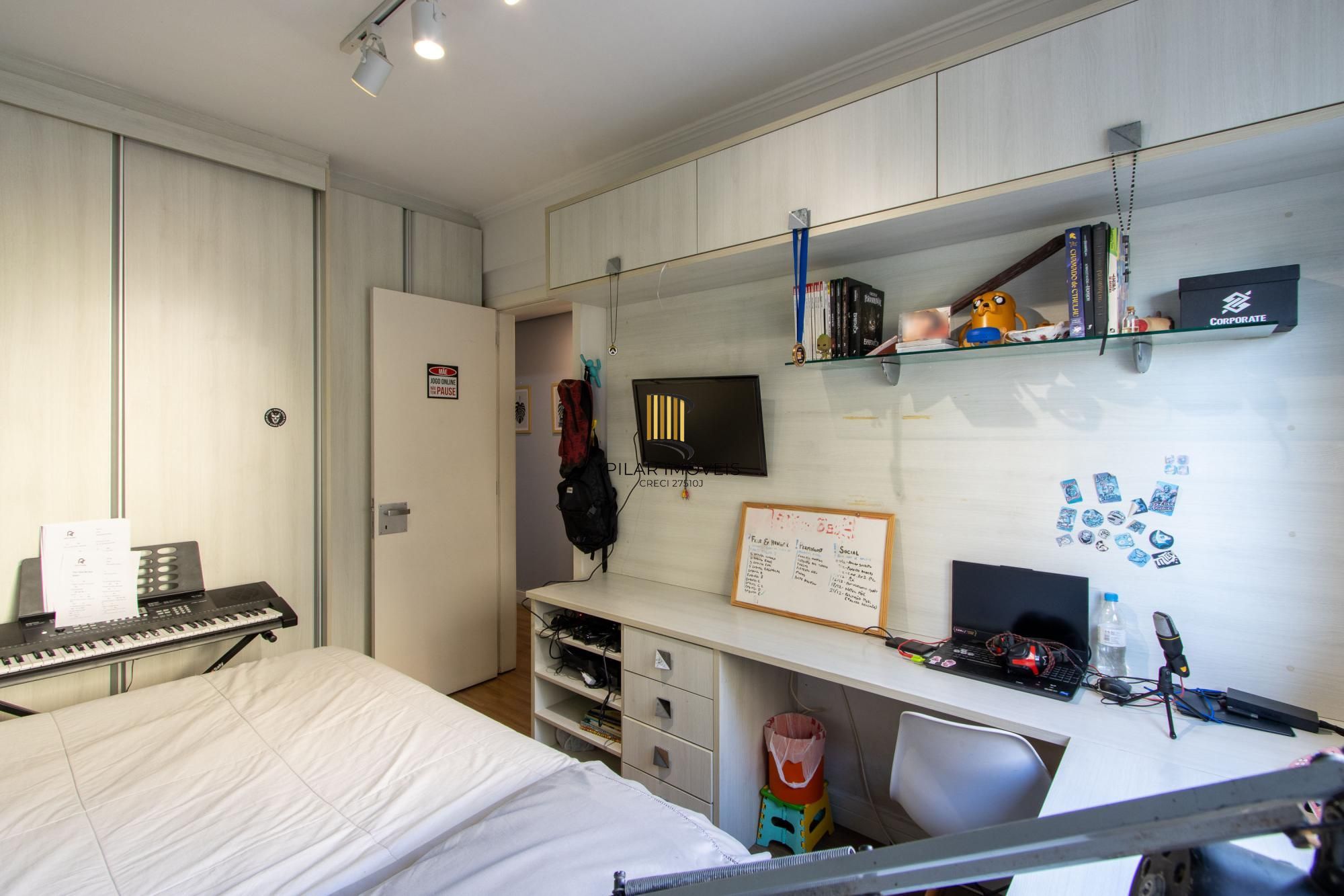 Apartamento 3 dormitórios no bairro Cristal
