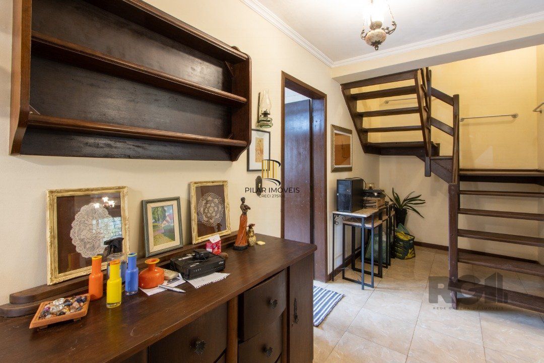 Casa para Venda - 200m², 3 dormitórios, sendo 1 suites, 3 vagas - Jardim Verde