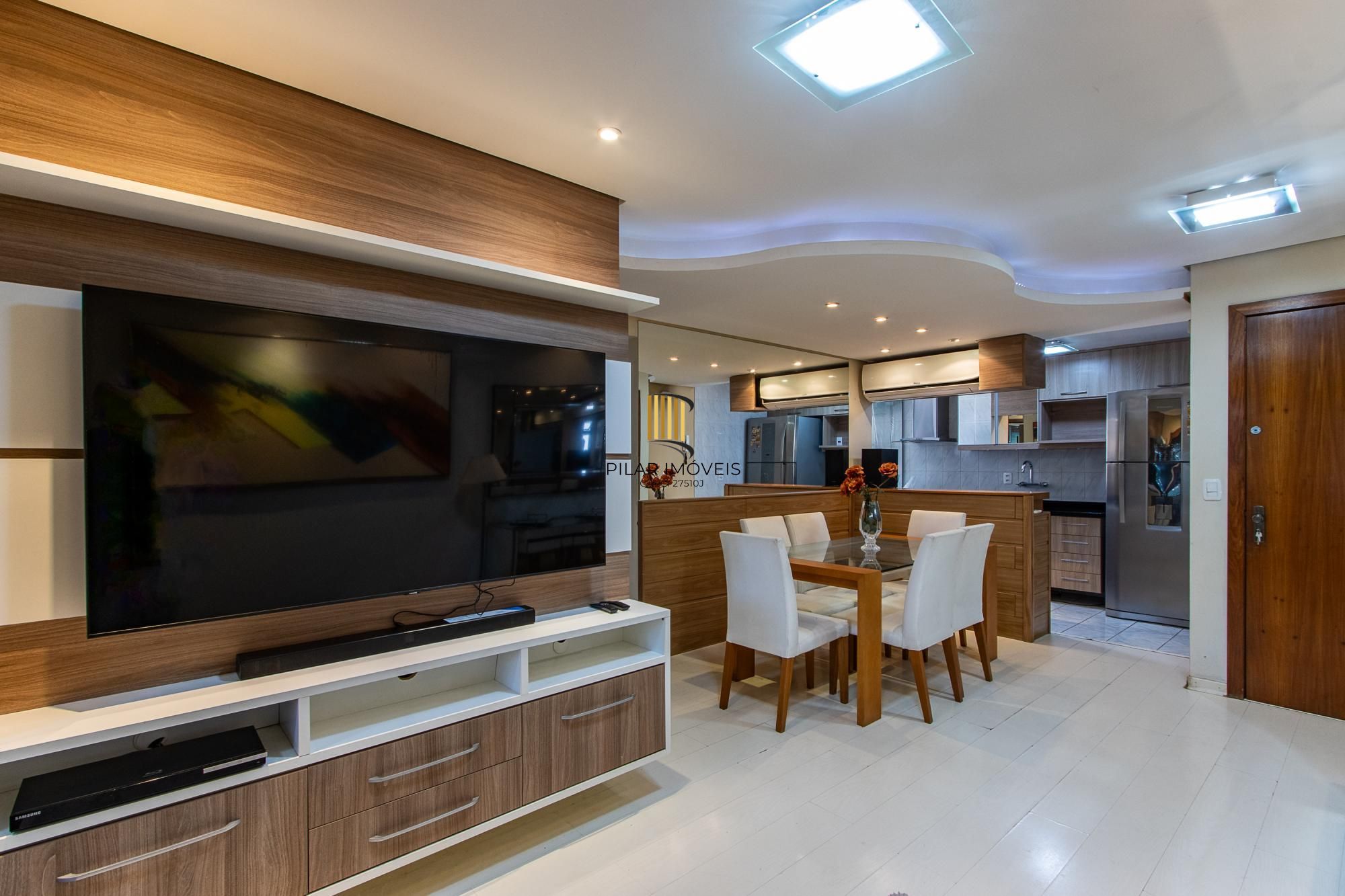 Apartamento 3 dormitórios no bairro Cristal