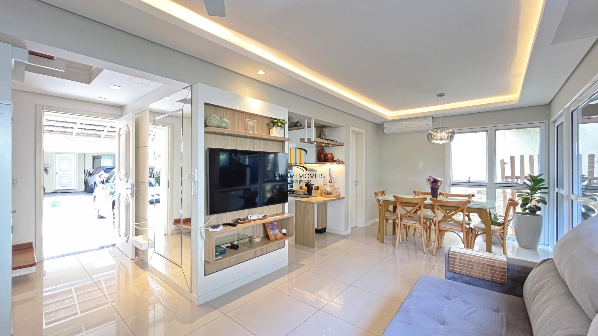 Casa em Condomínio com 3 quartos e 216m² à venda em Teresópolis, Porto Alegre.