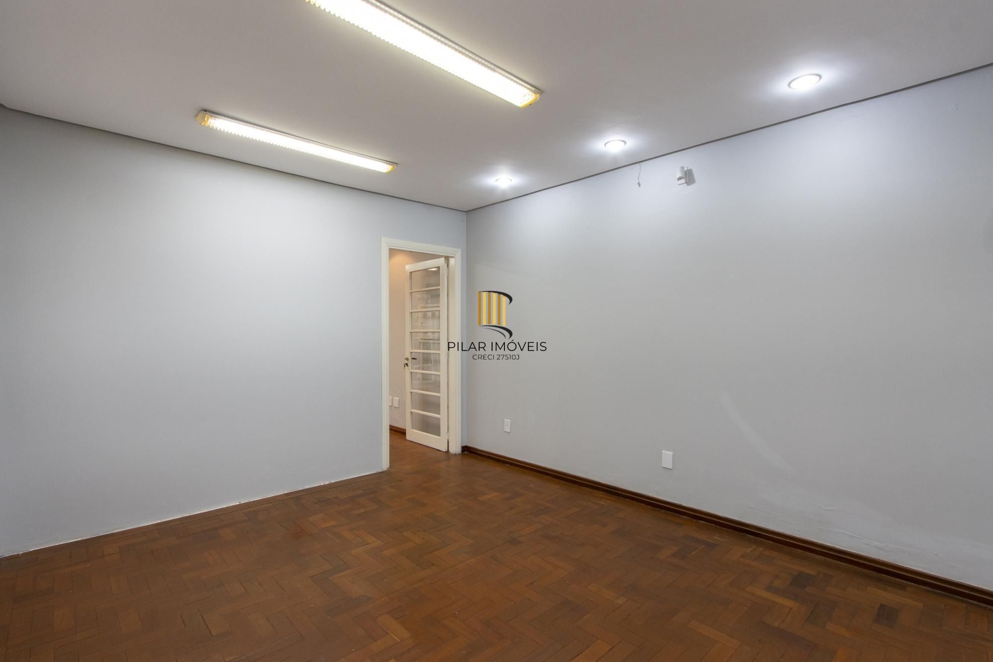 Casa Comercial para Venda - 231m², 0 dormitórios, Centro Histórico