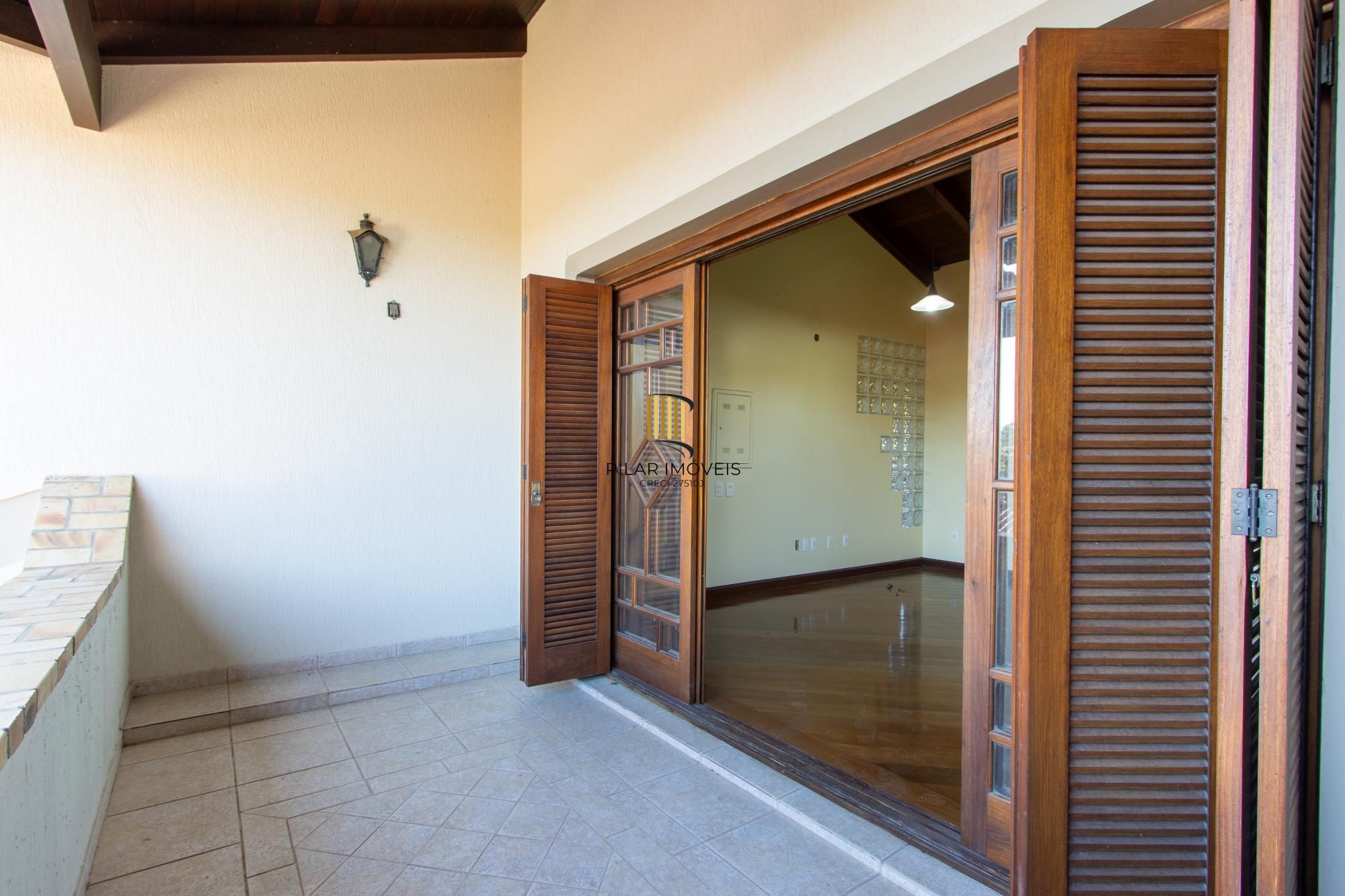 Casa Espetacular na Vila Nova – Viva como no campo, com o conforto da cidade!