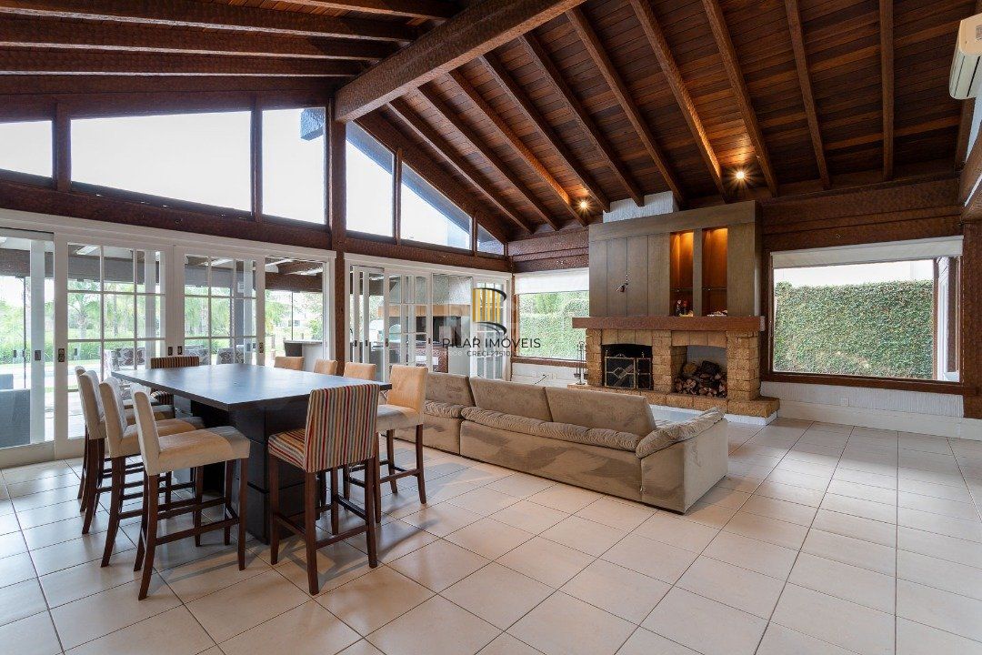 Casa Condominio para Venda - 348m², 3 dormitórios, sendo 1 suites, 2 vagas - Terra Ville