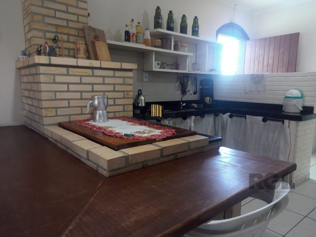Casa 3 dormitórios no bairro Zona Norte