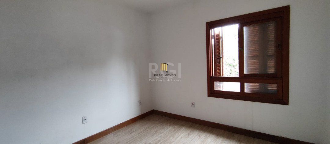 Casa para Venda com 3 dormitórios, sendo 1 suites e 2 vagas no bairro Tristeza