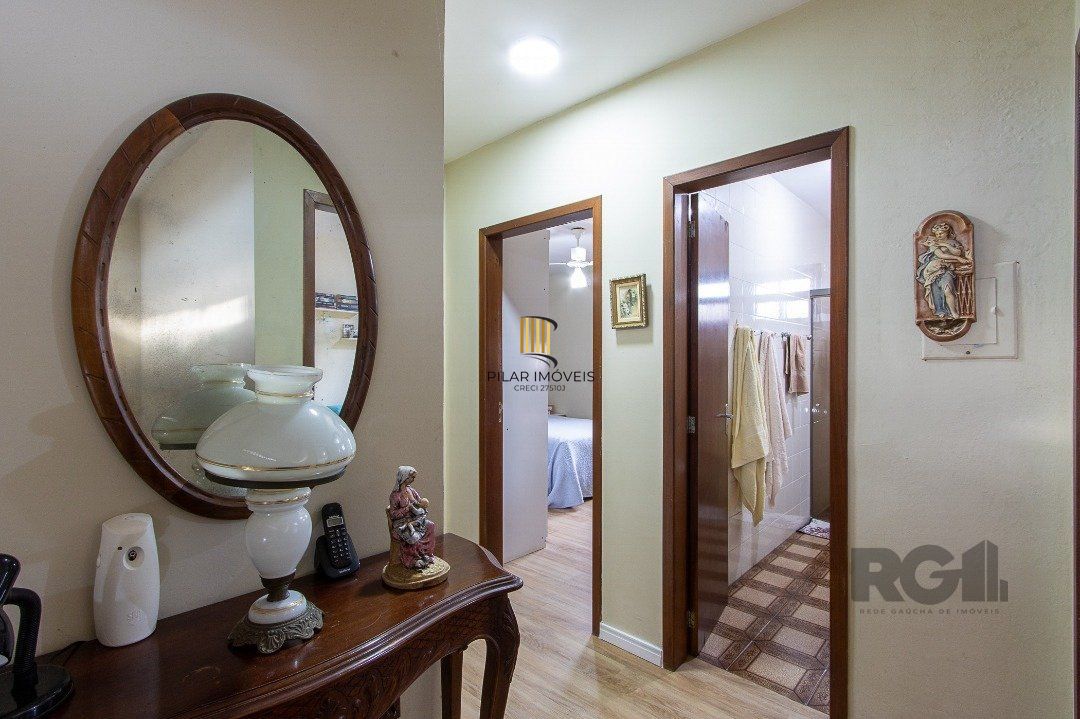 Casa 3 dormitórios no bairro Ipanema