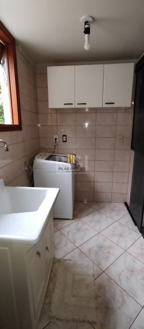 Casa para Venda - 180m², 4 dormitórios, sendo 1 suites, 3 vagas - Campo Novo