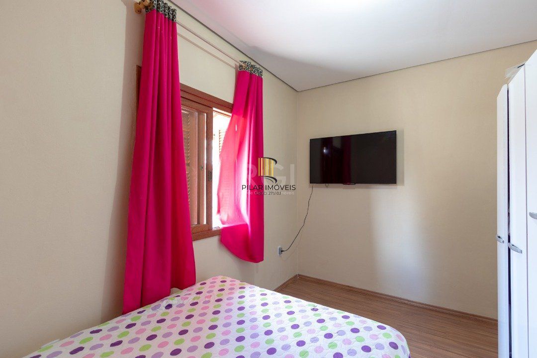Casa para Venda - 120m², 3 dormitórios, sendo 1 suites, 3 vagas - Vila Nova