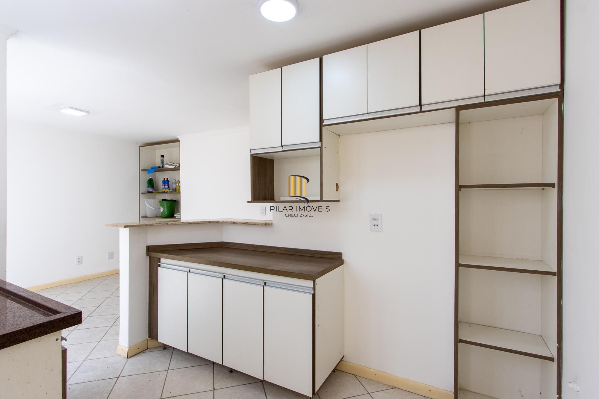 Casa em condomínio, 3 dormitórios (1 suite) 2 vagas - Jardim Isabel