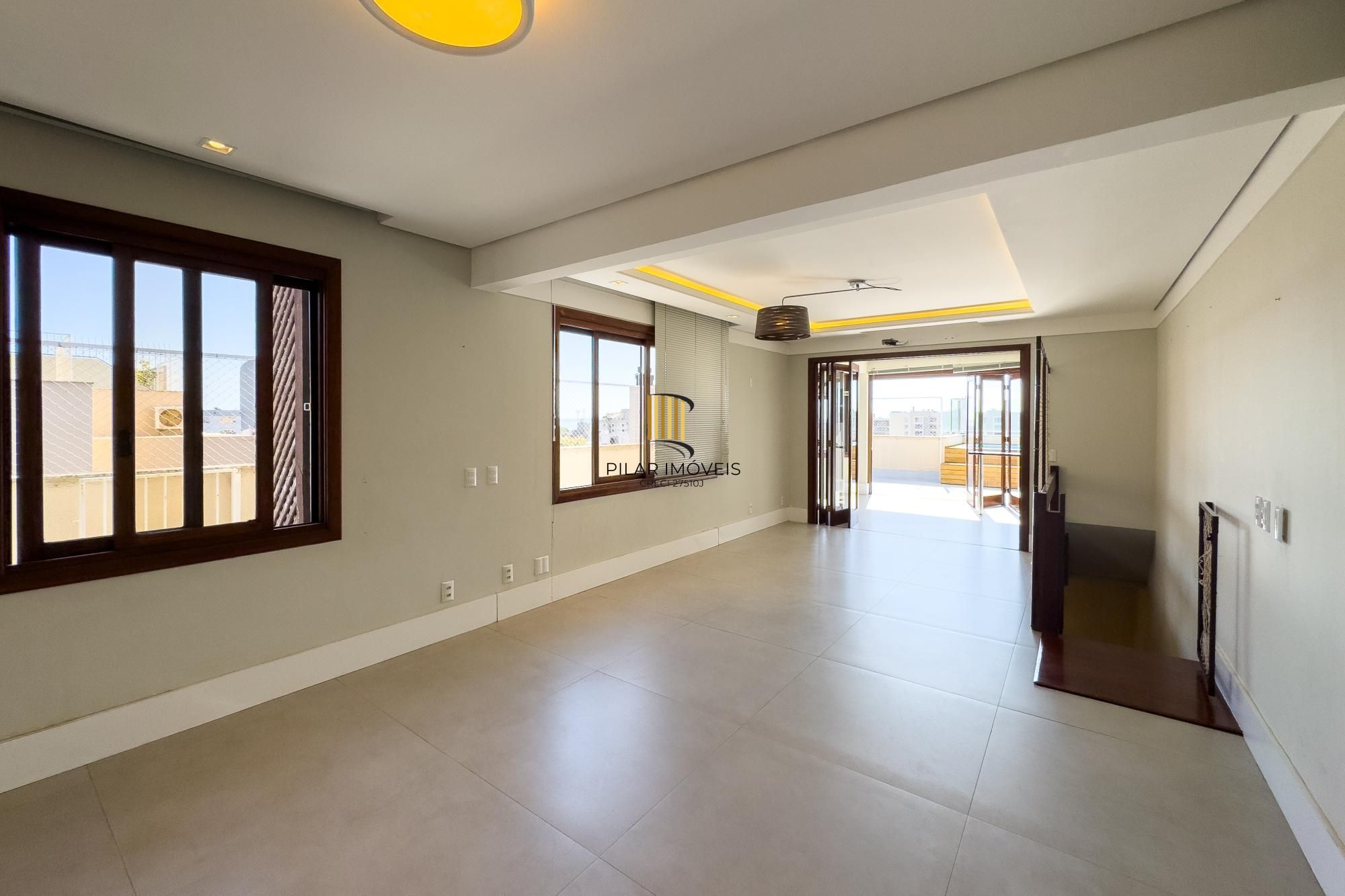 Cobertura alto padrão vista rio, construção Bandeira, com 228,32m² de área privativa.