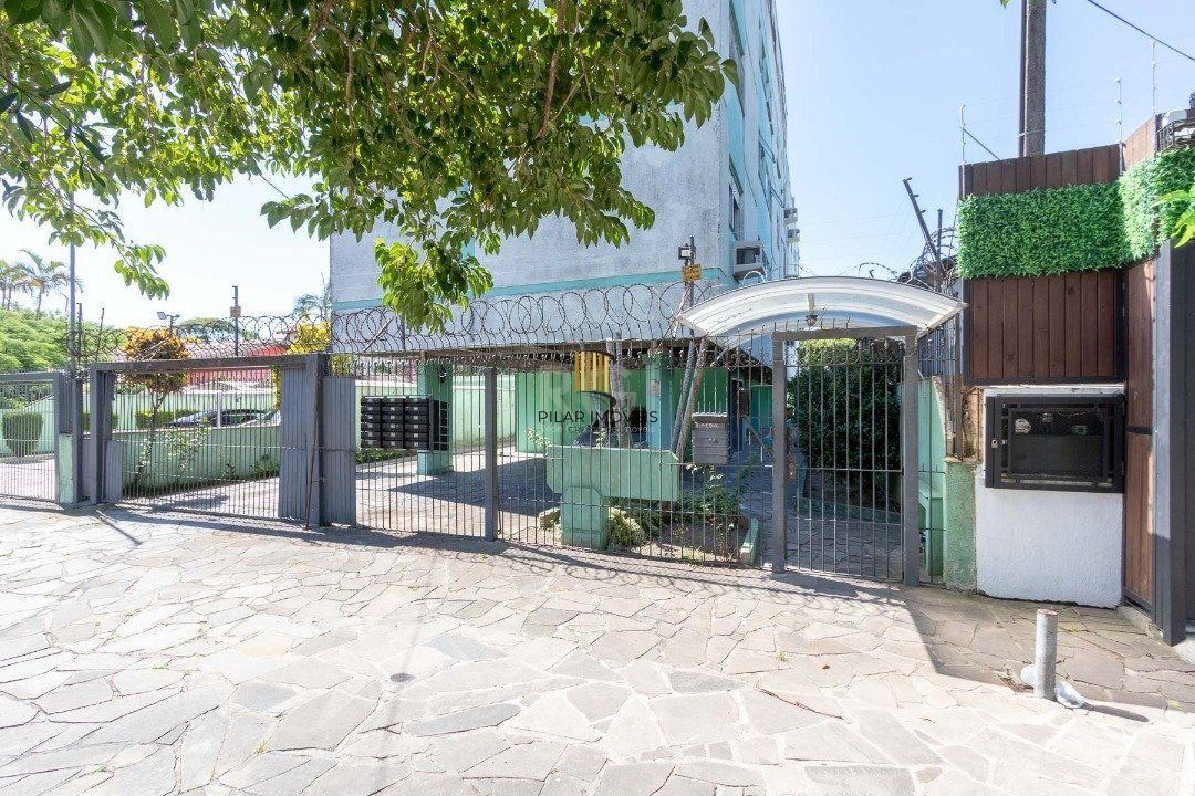 Cobertura para Venda - 79.22m², 2 dormitórios, sendo 1 suites, 1 vaga - Camaquã