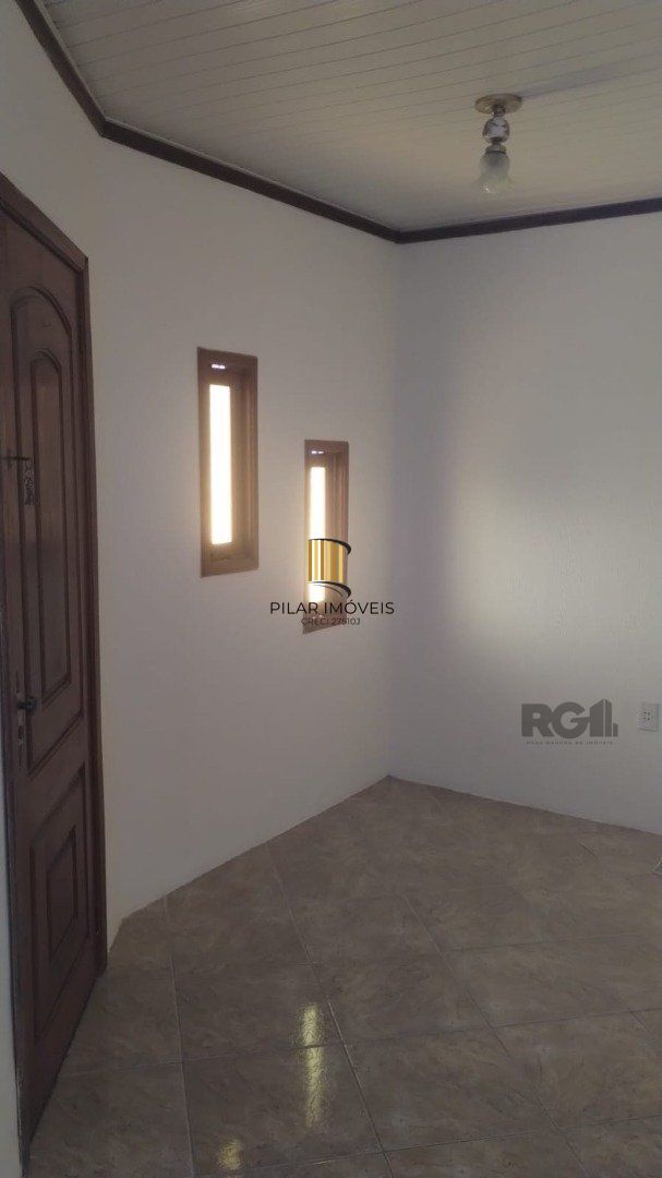 Casa para Venda - 250m², 2 dormitórios, 4 vagas - Lageado