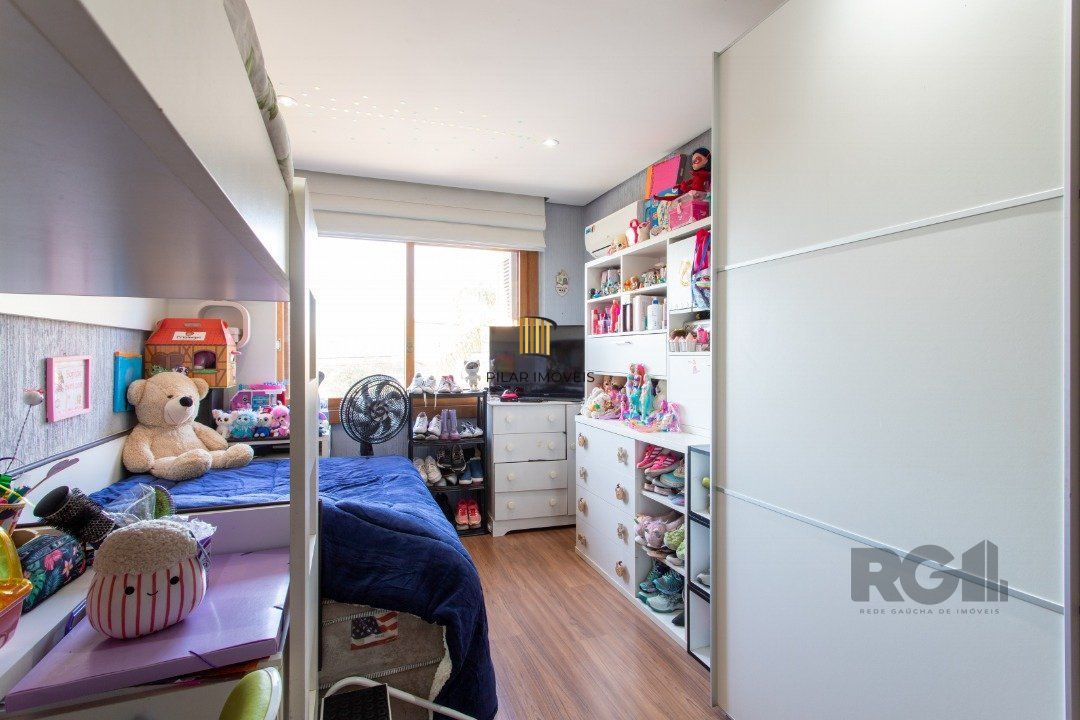 Casa de Condomínio 4 dormitórios no bairro Belém Novo