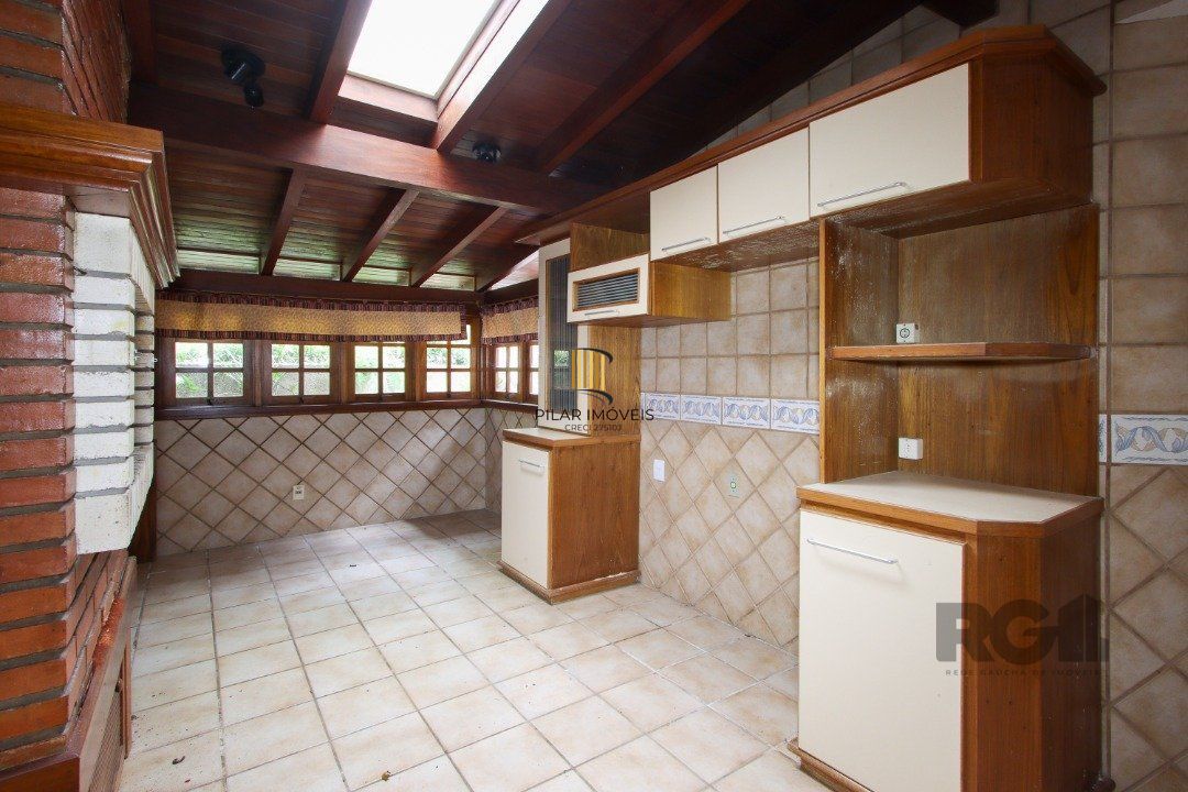 Casa de 3 dormitórios no Jardim Isabel com vista para o Guaíba.