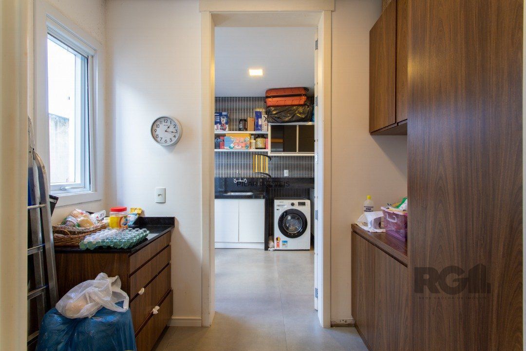 Casa de Condomínio 3 dormitórios no bairro Belém Novo