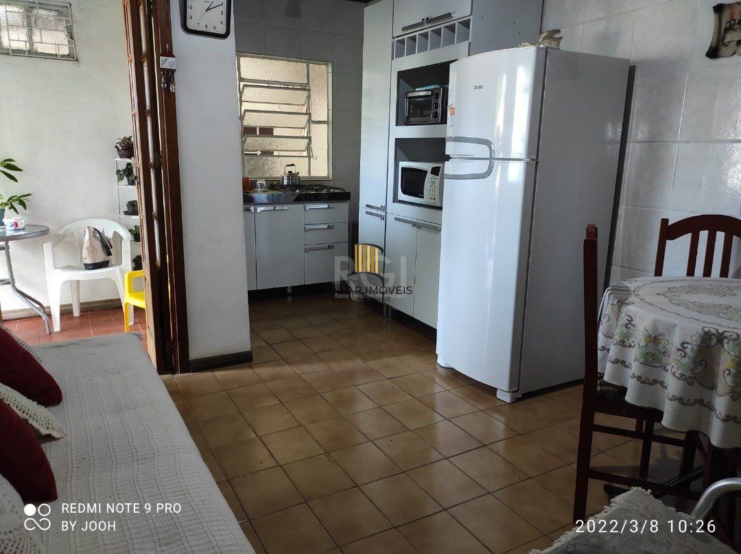 Casa para Venda - 90m², 3 dormitórios, Camaquã