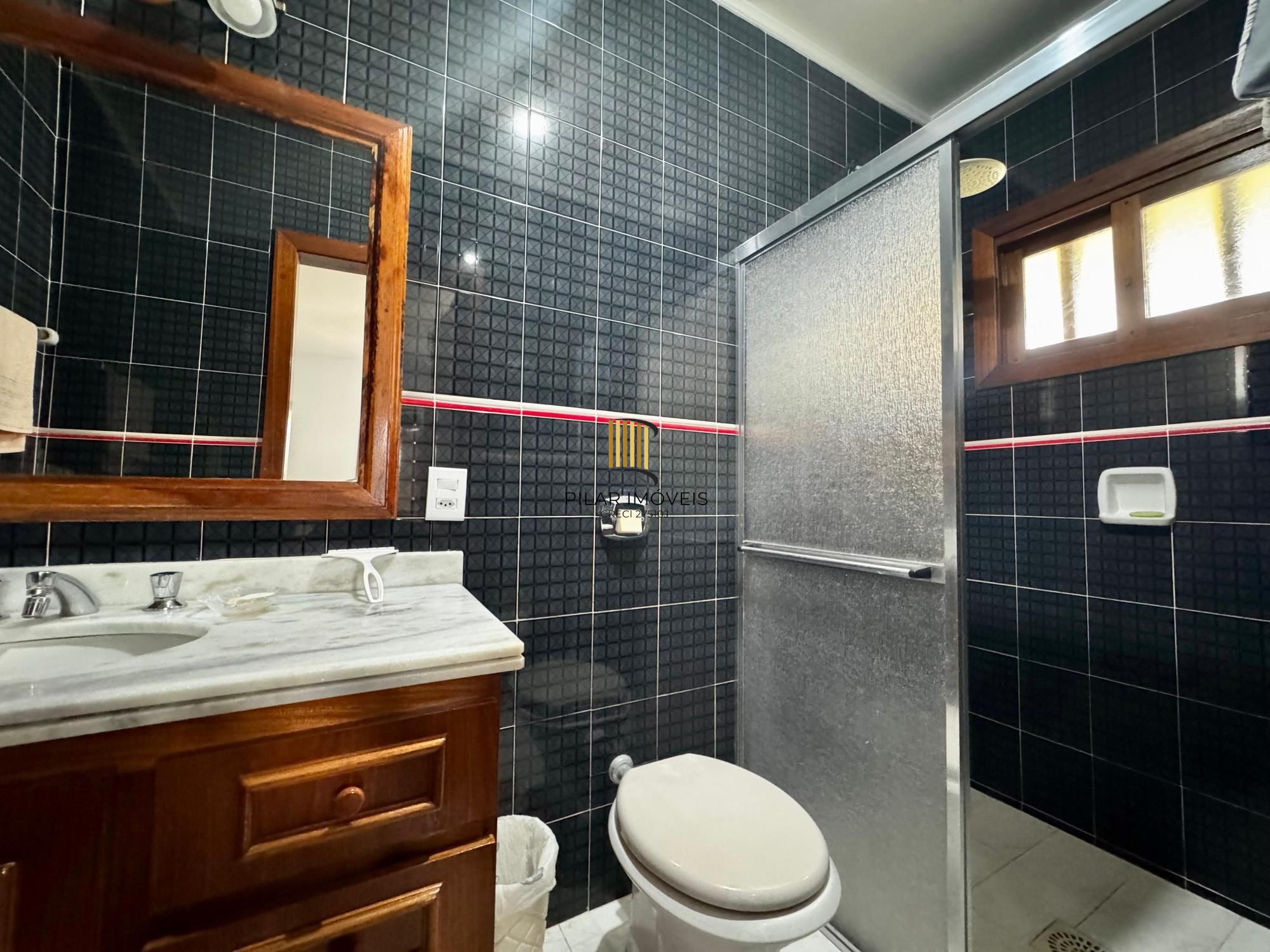 Casa 3 dormitórios no bairro Centro