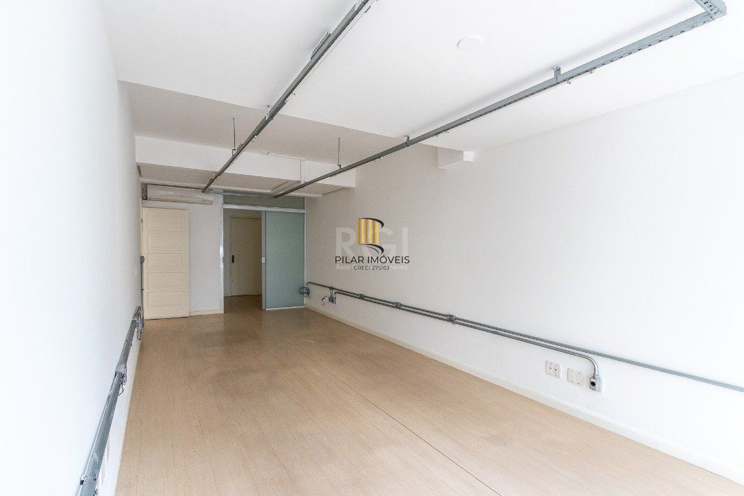 Conjunto/Sala para Venda - 83.48m², 0 dormitórios, Cidade Baixa
